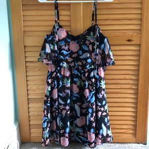 NWT GUESS dress. Spaghetti strap with open sleeves